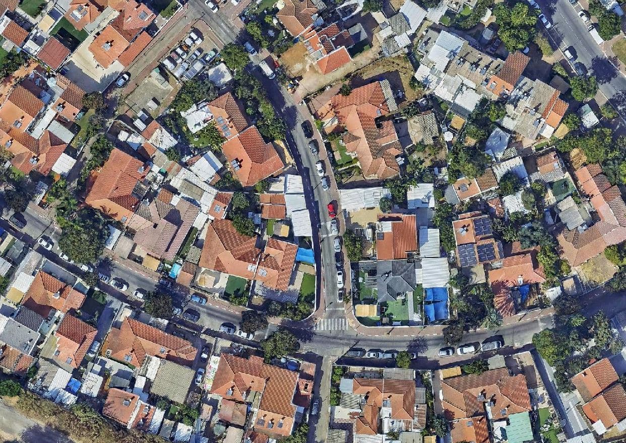עליה